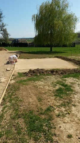 Travaux extérieurs. Création terrasse. Démarrage